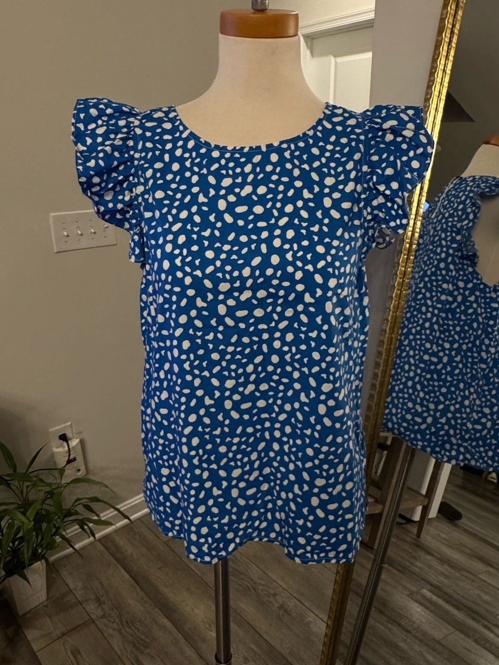 Blue White Dot Flutter Sleeve Blouse